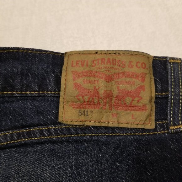 NWT Levi's 541 Men's Athletic Taper Big and Tall Stretch W54 L32 Dark Wash Jeans - Picture 9 of 13